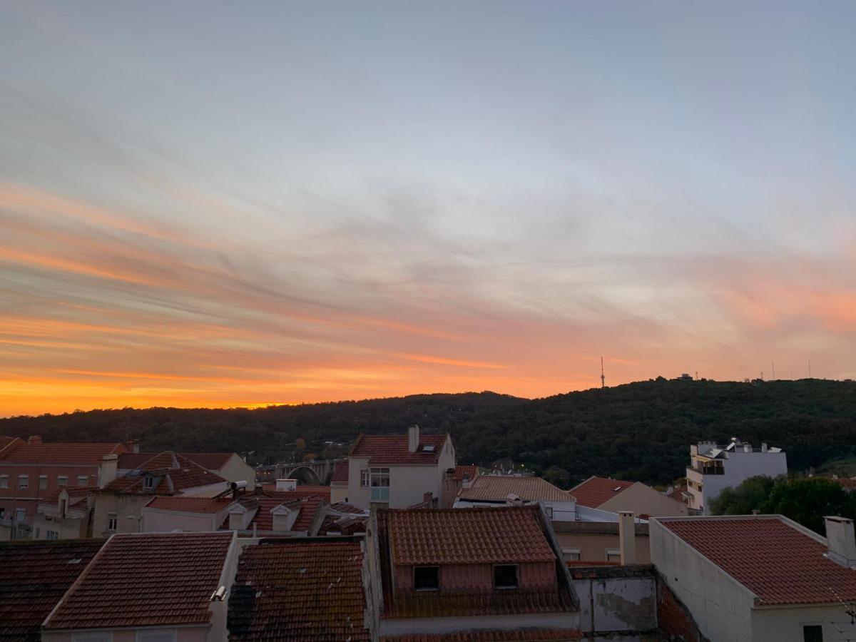 Apartment2 With Terrace And A View Near Amoreiras Lisabona Exterior foto